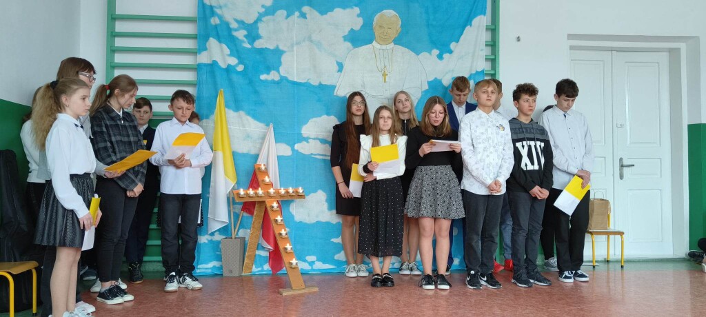 337570032_1680402219078855_5461911972382067842_n