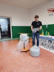 667616714 1272381664871115 6616738889171712423 n